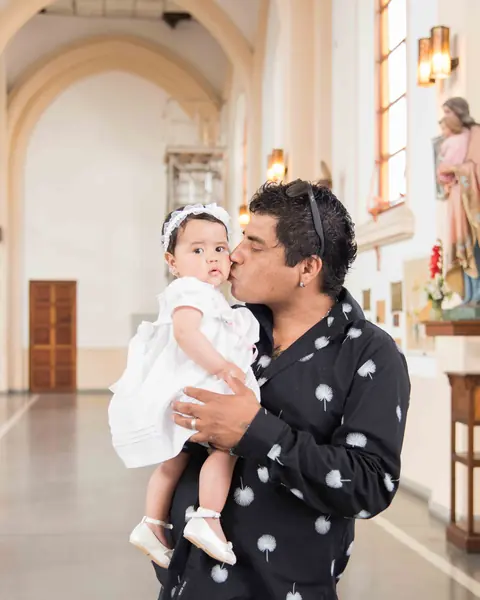 Bautismo, una bienvenida llena de amor: foto 9 de 17