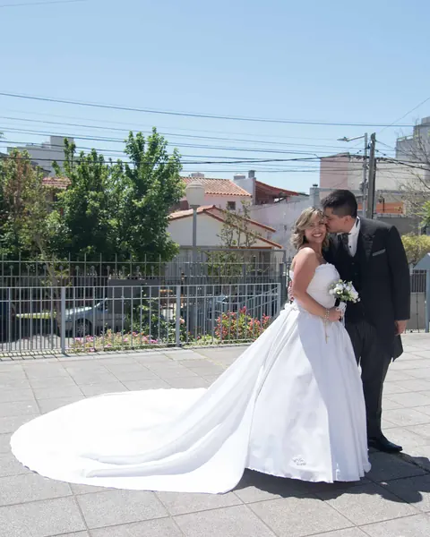 Boda en iglesia, fotos familiares, sesión novios & fotos familiares: foto 13 de 21