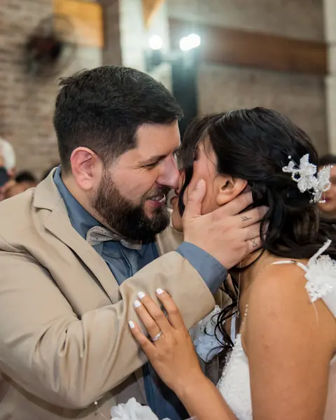 Boda en iglesia, entrada, ceremonia & sesión novios: foto 11 de 16