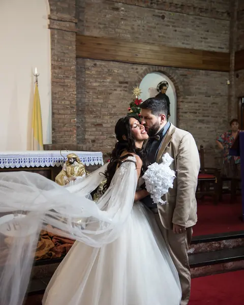 Boda en iglesia, entrada, ceremonia & sesión novios: foto 16 de 16
