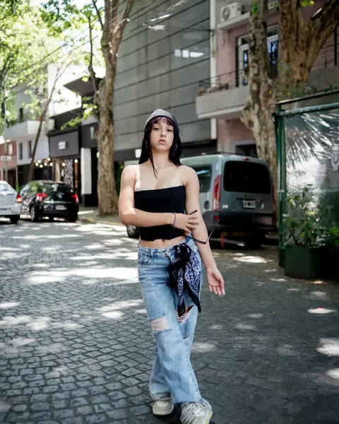Book de 15 en exterior, su estilo, por las calles de palermo: foto 1 de 18
