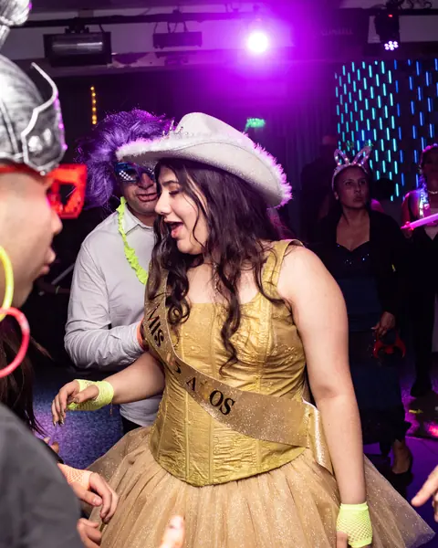 Fiesta y baile, fiesta de 15: foto 8 de 14