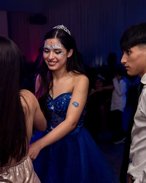 Fiesta y baile, fiesta de 15: foto 4 de 14