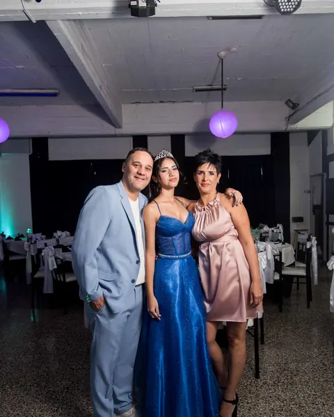 Sesión previa, fiesta de 15: foto 5 de 9