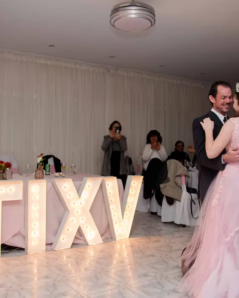 Recepción y entrada, fiesta de 15: foto 7 de 10