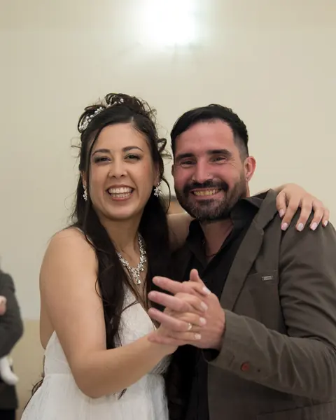 Fiesta de casamiento, ingreso de los novios, vals & baile: foto 14 de 28
