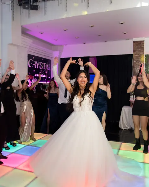 Fiesta de casamiento, ingreso de novios & baile: foto 19 de 31