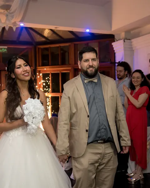 Fiesta de casamiento, ingreso de novios & baile: foto 4 de 31