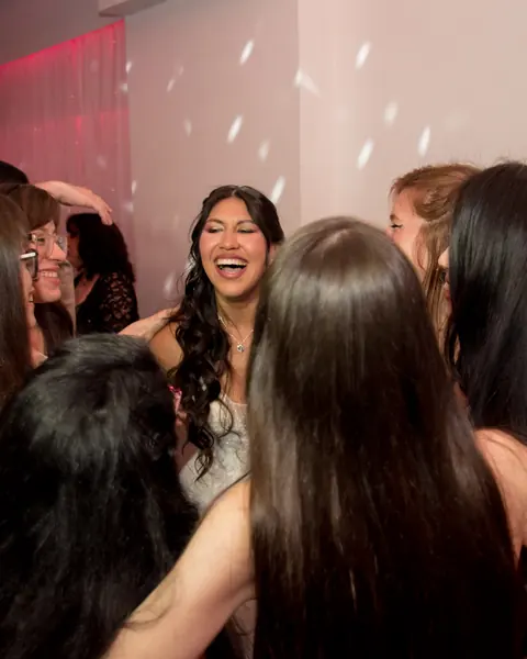 Fiesta de casamiento, ingreso de novios & baile: foto 9 de 31
