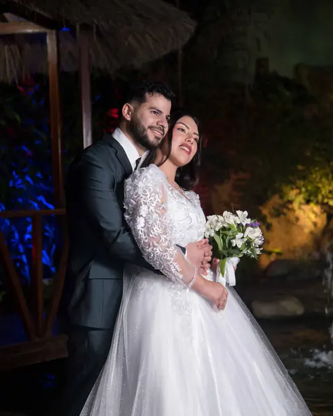 Novios en set, dos miradas, una misma historia: foto 1 de 5