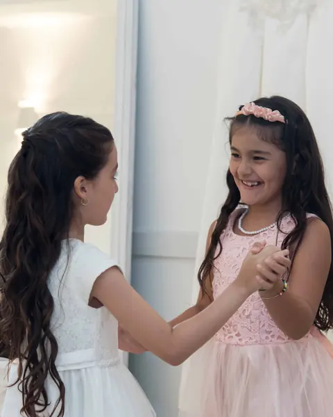Preparativos de la novia, peinado & maquillaje: foto 10 de 30